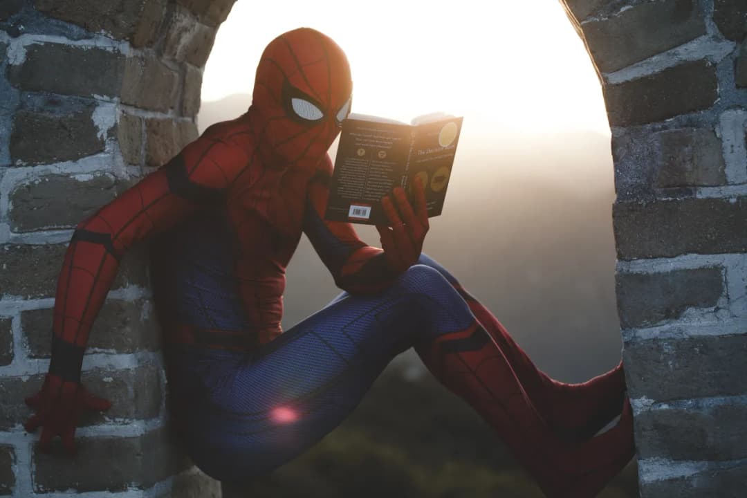 Czy komiks to literatura? Odkryj zaskakujące powiązania i różnice